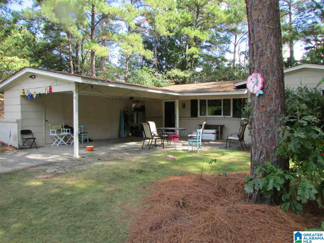 2253 Chapel Hill Road Birmingham, AL 35216 - Photo 1 of 6