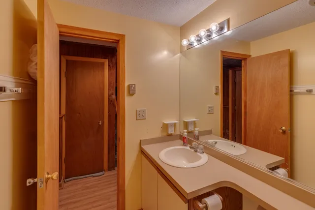 $389,000 | 37 Pegwood Hill Road, Campton, NH 03223