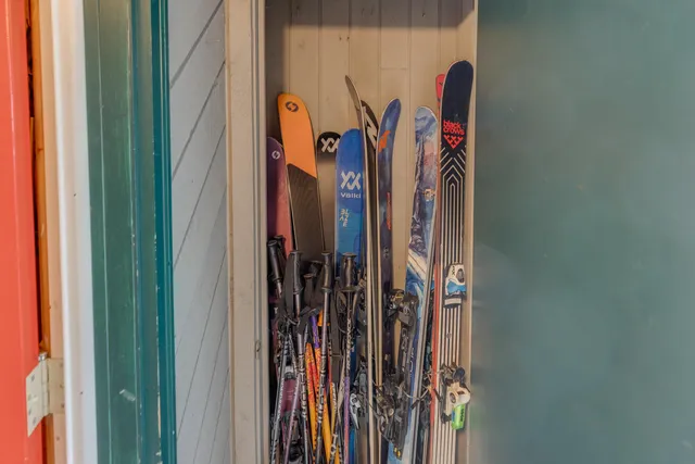 $389,000 | 37 Pegwood Hill Road, Campton, NH 03223