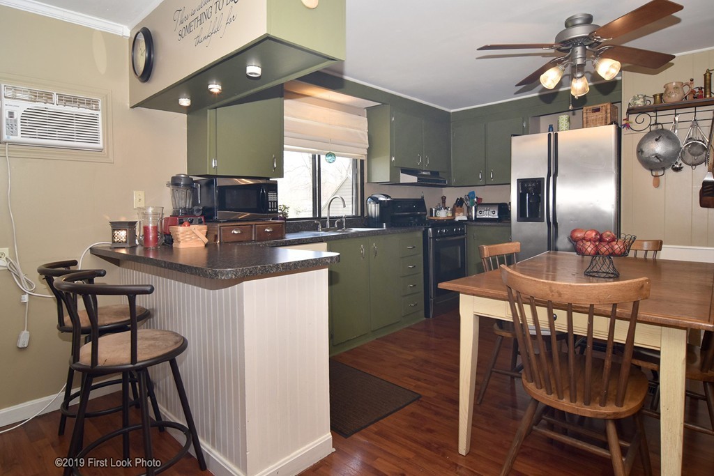 301 Bulgarmarsh Road, Unit F7 Tiverton, RI 02878 - Photo 10 of 30 Gallery Image 10