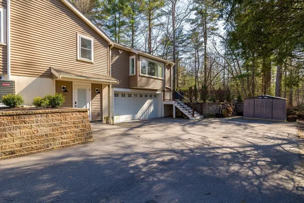 $759,900 | 17 Jonathan Drive, Ayer, MA 01432