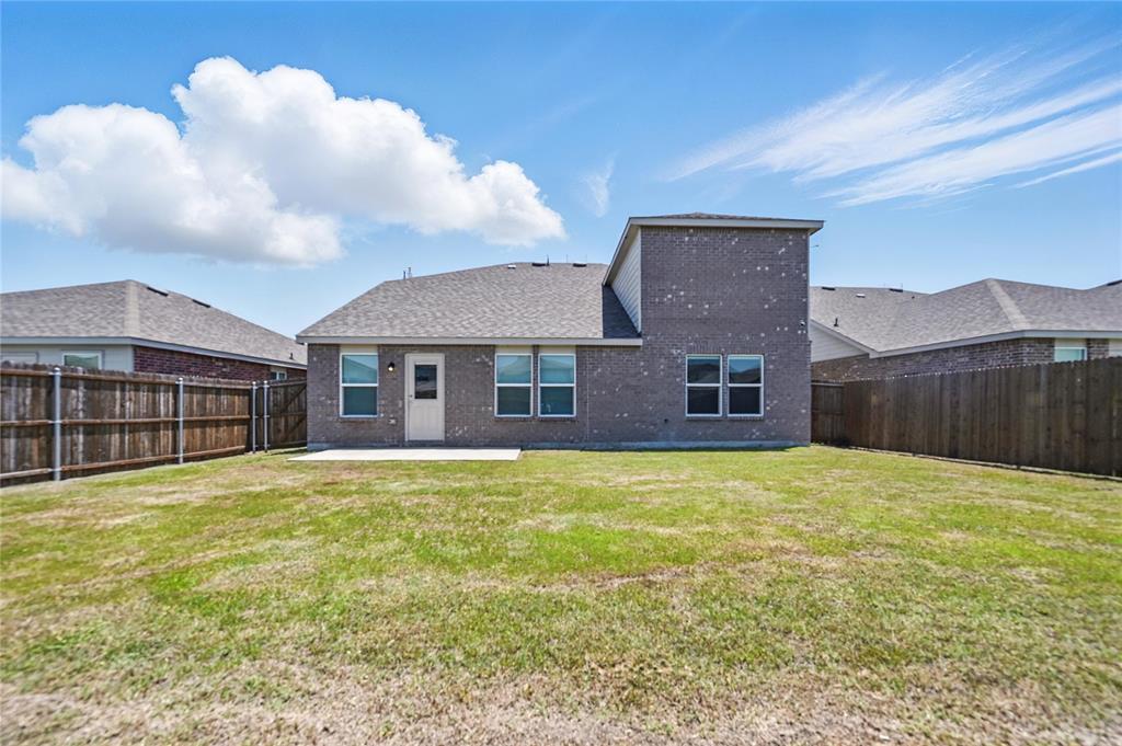 1611 Timpson Drive Forney, TX 75126 - Photo 30 of 36