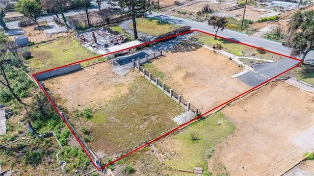 $1,100,000 | 556 East Las Flores Drive, Altadena, CA 91001