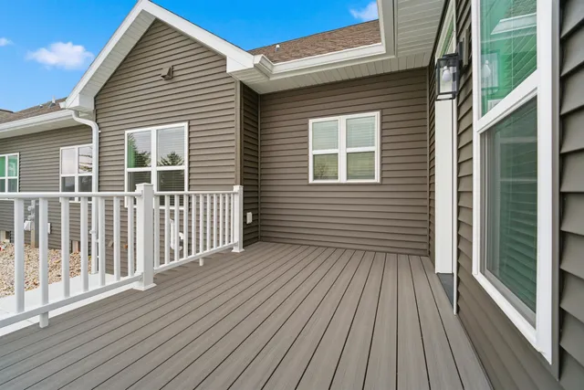 $549,900 | 1382 Lighthouse Village Road, Fond du Lac, WI 54937