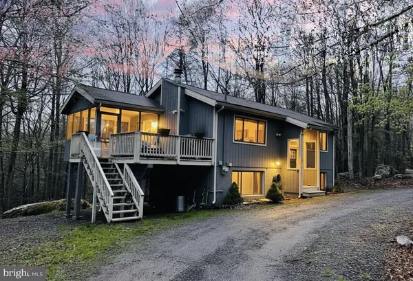 $2,500 | 199 North Northgate Road, Lake Ariel, PA 18436