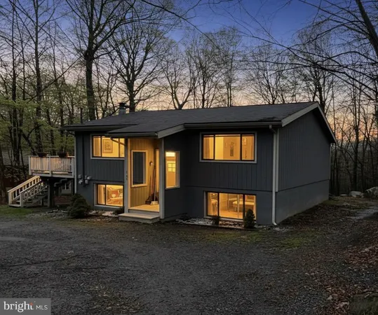 $2,500 | 199 North Northgate Road, Lake Ariel, PA 18436