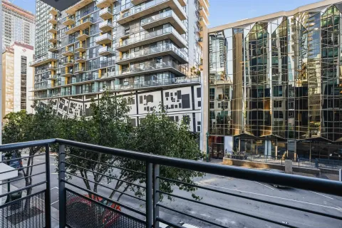 $550,000 | 425 West Beech Street, Unit 314, San Diego, CA 92101