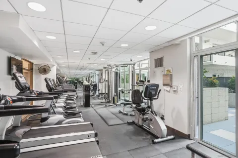$550,000 | 425 West Beech Street, Unit 314, San Diego, CA 92101