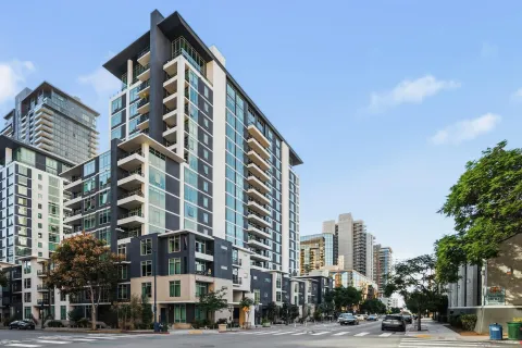 $550,000 | 425 West Beech Street, Unit 314, San Diego, CA 92101