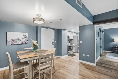 $550,000 | 425 West Beech Street, Unit 314, San Diego, CA 92101