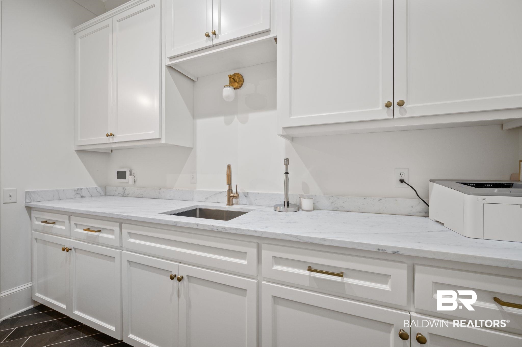 156 McGregor Avenue Mobile, AL 36608 - Photo 17 of 31 Laundry Room