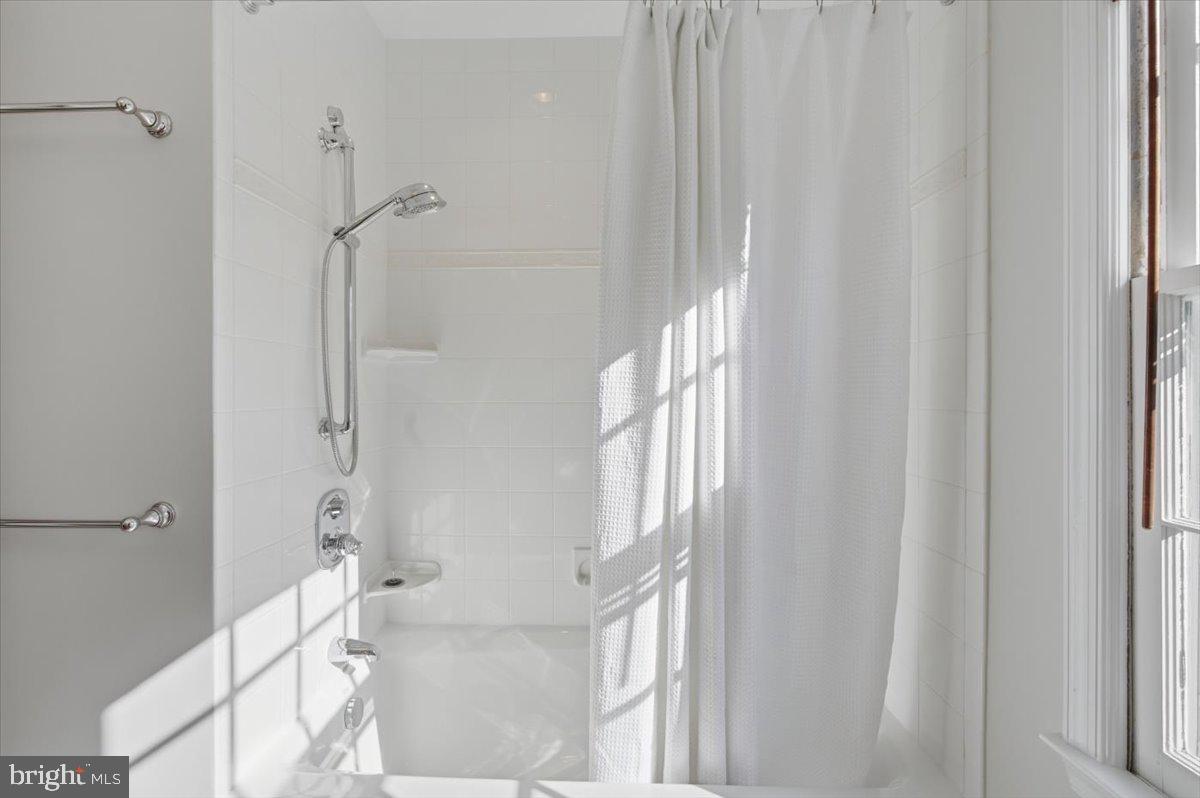 8924 Peoria Court Springfield, VA 22153 - Photo 23 of 46