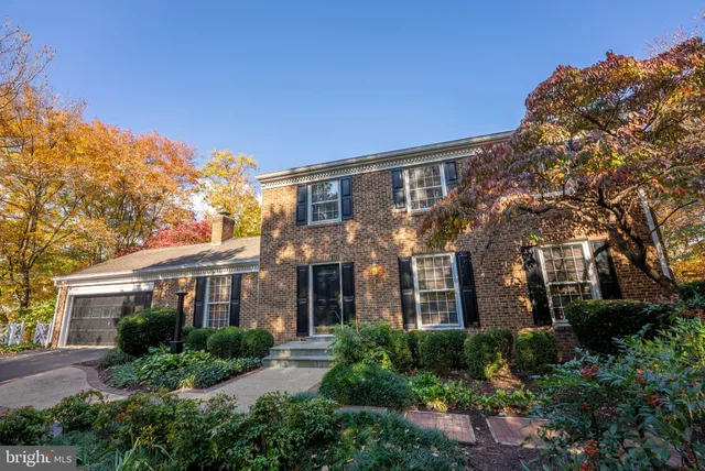 $850,000 | 8924 Peoria Court, Springfield, VA 22153