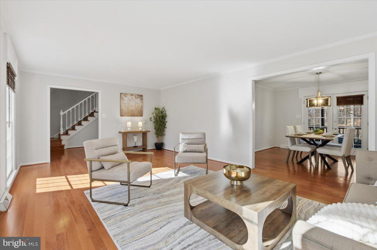 8924 Peoria Court Springfield, VA 22153 - Photo 10 of 46