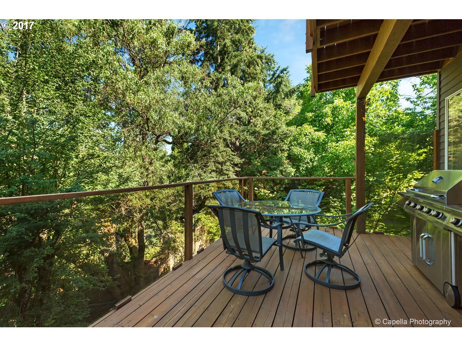 6250 Southwest Garden Home Road Portland, OR 97219 - Photo 12 of 32 Deck