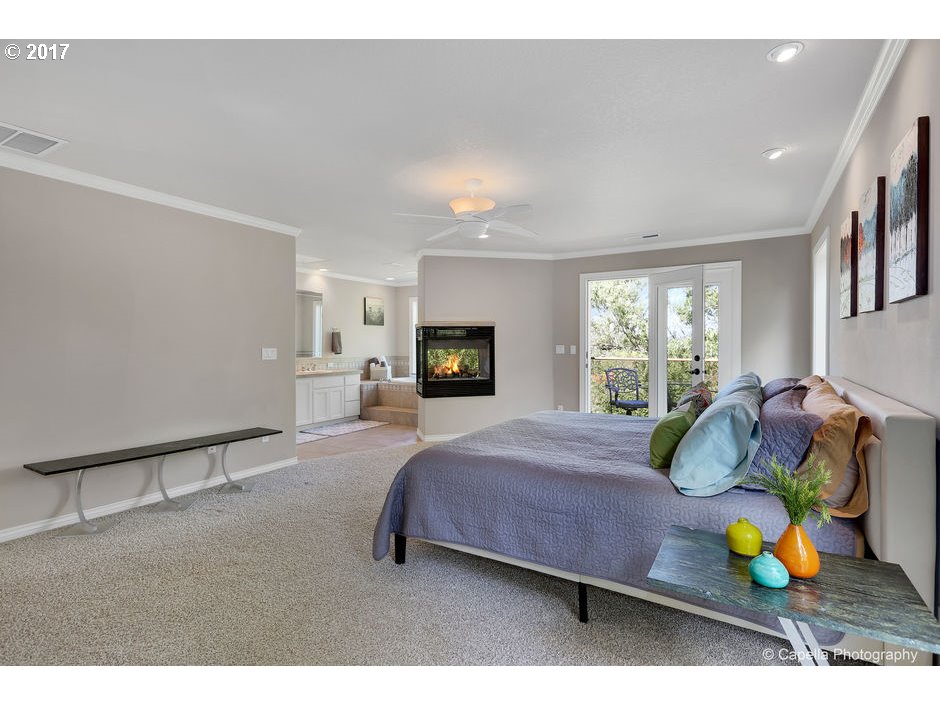6250 Southwest Garden Home Road Portland, OR 97219 - Photo 15 of 32 Gallery Image 15