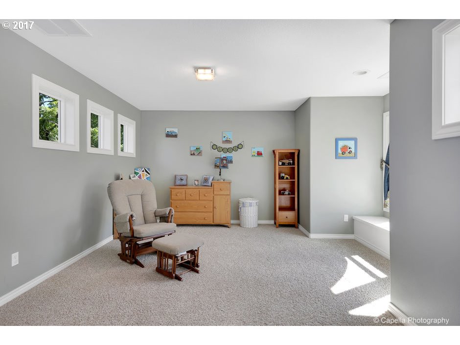 6250 Southwest Garden Home Road Portland, OR 97219 - Photo 20 of 32 Gallery Image 20