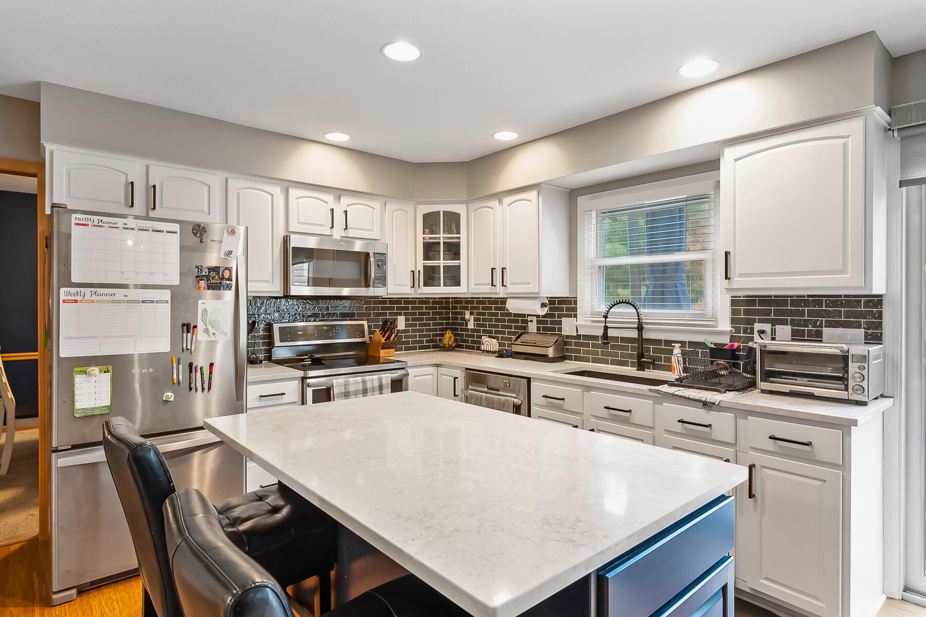 6133 Shoemaker Road Ashley, OH 43003 - Photo 11 of 43 Kitchen