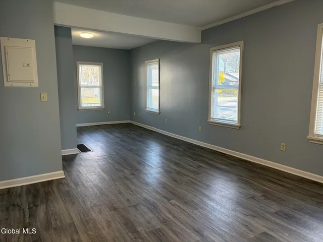 $1,500 | Undisclosed Address, Corinth, NY 12822