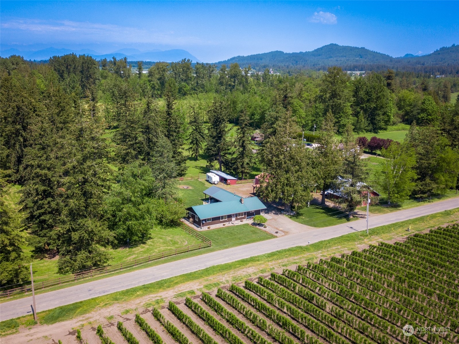 3316 Massey Road Everson, WA 98247 - Photo 6 of 40 Gallery Image 6