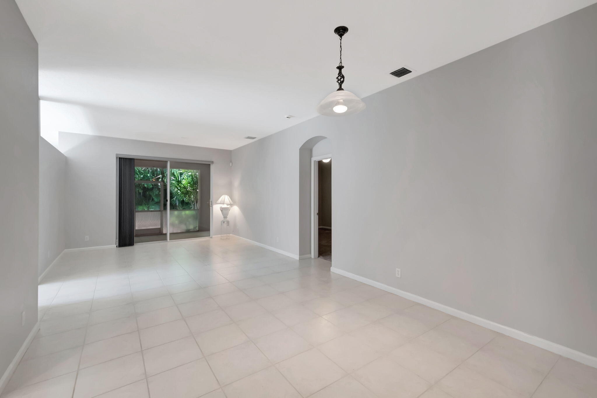 5916 Seashell Terrace Boynton Beach, FL 33437 - Photo 7 of 81 Freshly Painted Dining & Living Room