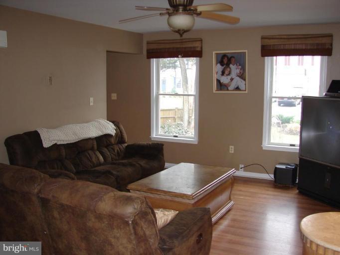 89 Jones Station Road Arnold, MD 21012 - Photo 8 of 22 Family Room #2