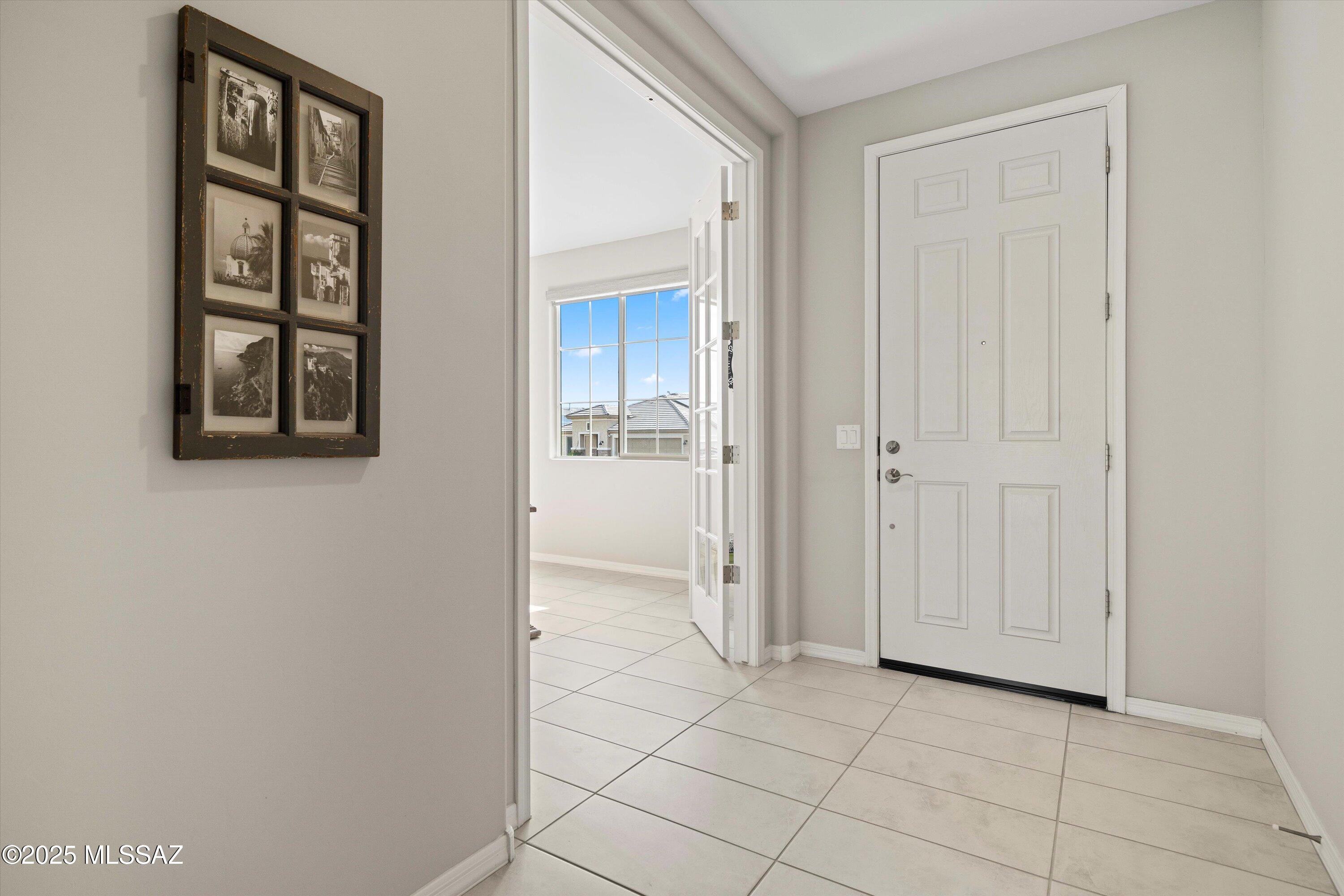 8443 North Lone Ranger Road Tucson, AZ 85743 - Photo 4 of 39 Gallery Image 4