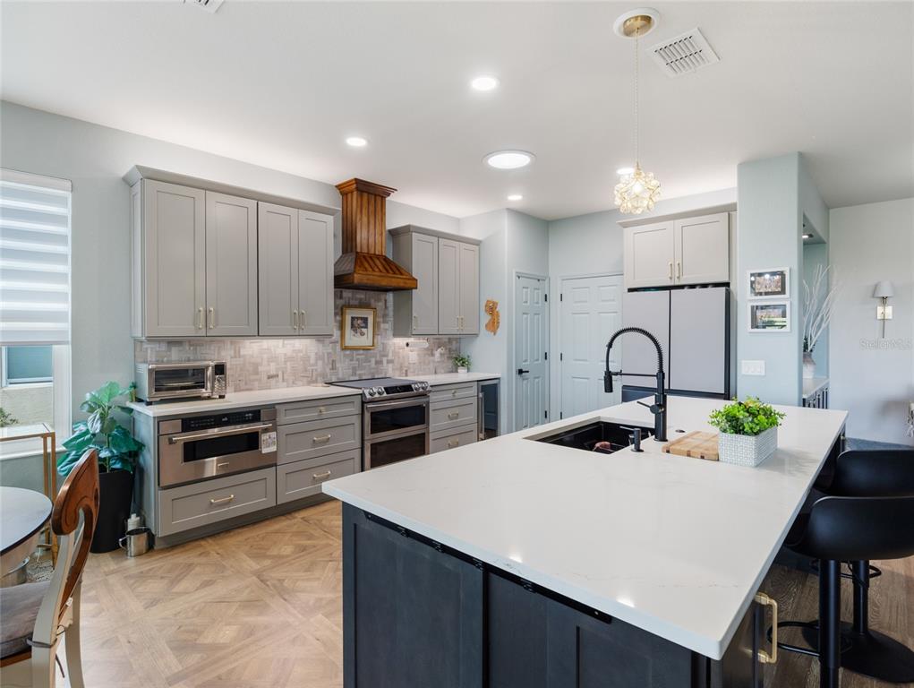 7456 Southwest 101st Court Ocala, FL 34481 - Photo 7 of 23