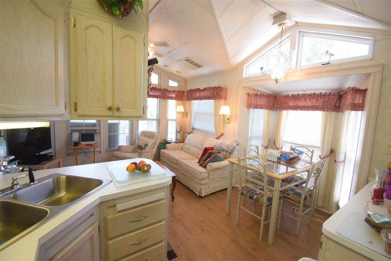 10001 Goodall Road, Unit 311 Durand, MI 48429 - Photo 16 of 26