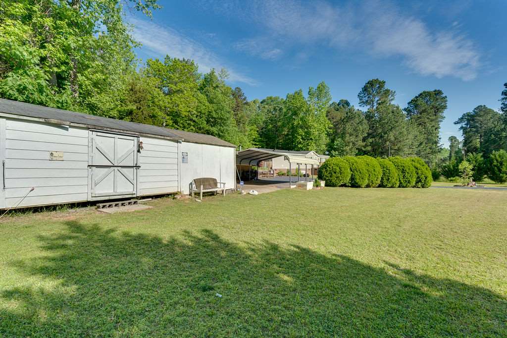 3210 Price House Road Woodruff, SC 29388 - Photo 3 of 31 Gallery Image 3