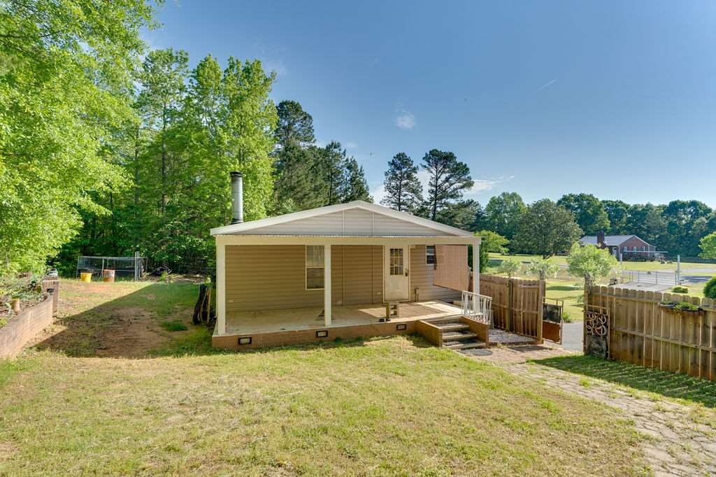 3210 Price House Road Woodruff, SC 29388 - Photo 6 of 31 Gallery Image 6