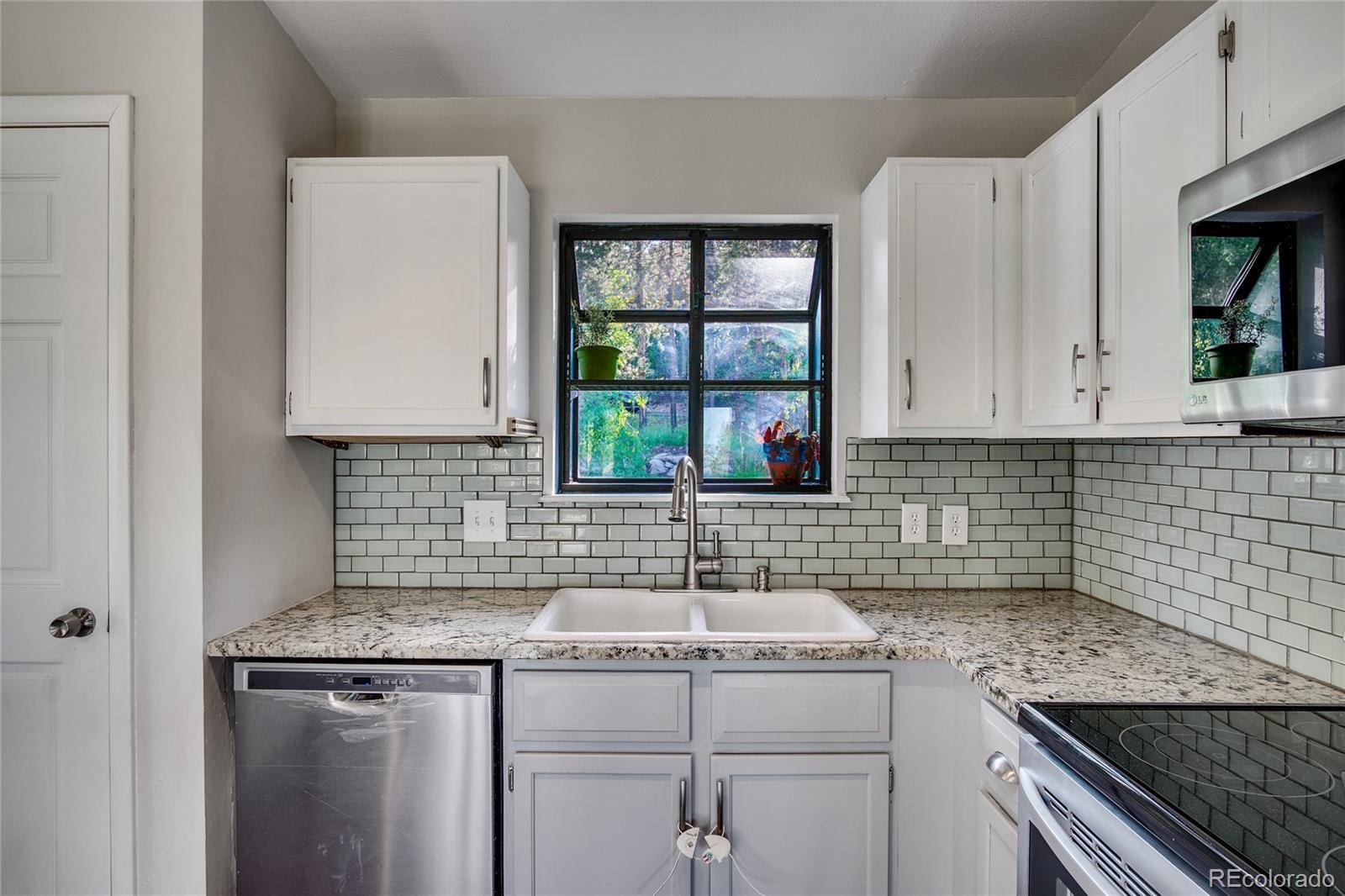 8321 South Warhawk Road Conifer, CO 80433 - Photo 11 of 35 Gallery Image 11