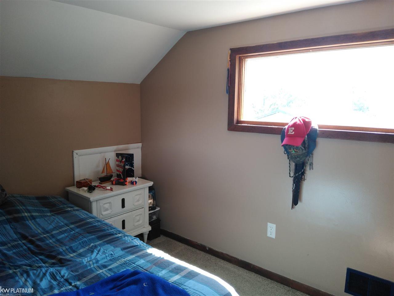 9703 Bryce Road Avoca, MI 48006 - Photo 53 of 54 31386307-52.JPG