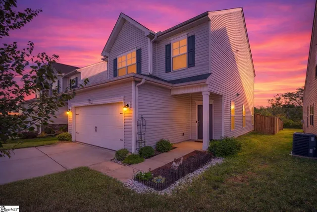 $319,900 | 106 Ashborne Lane, Simpsonville, SC 29681