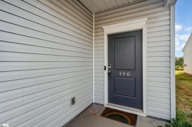 $325,000 | 106 Ashborne Lane, Simpsonville, SC 29681