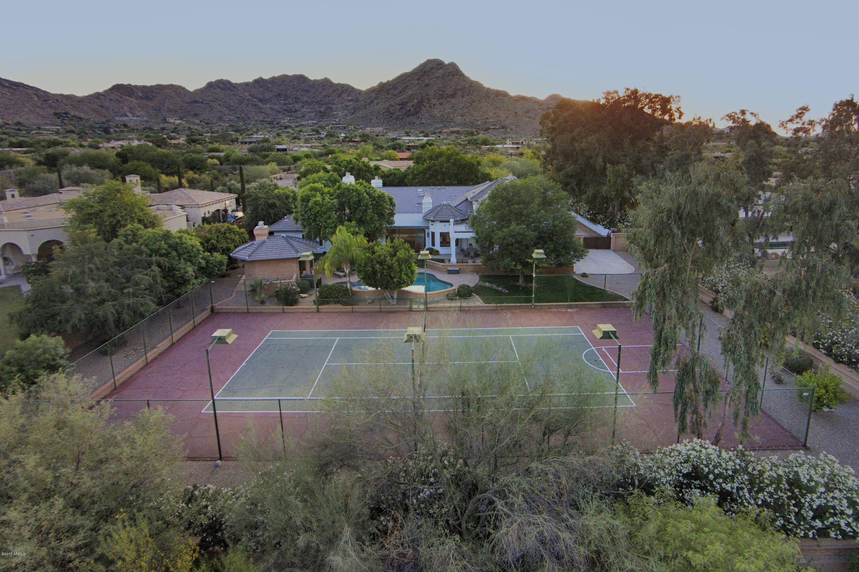 7711 North Invergordon Road Paradise Valley, AZ 85253 - Photo 44 of 60 047_Elevated View - Back