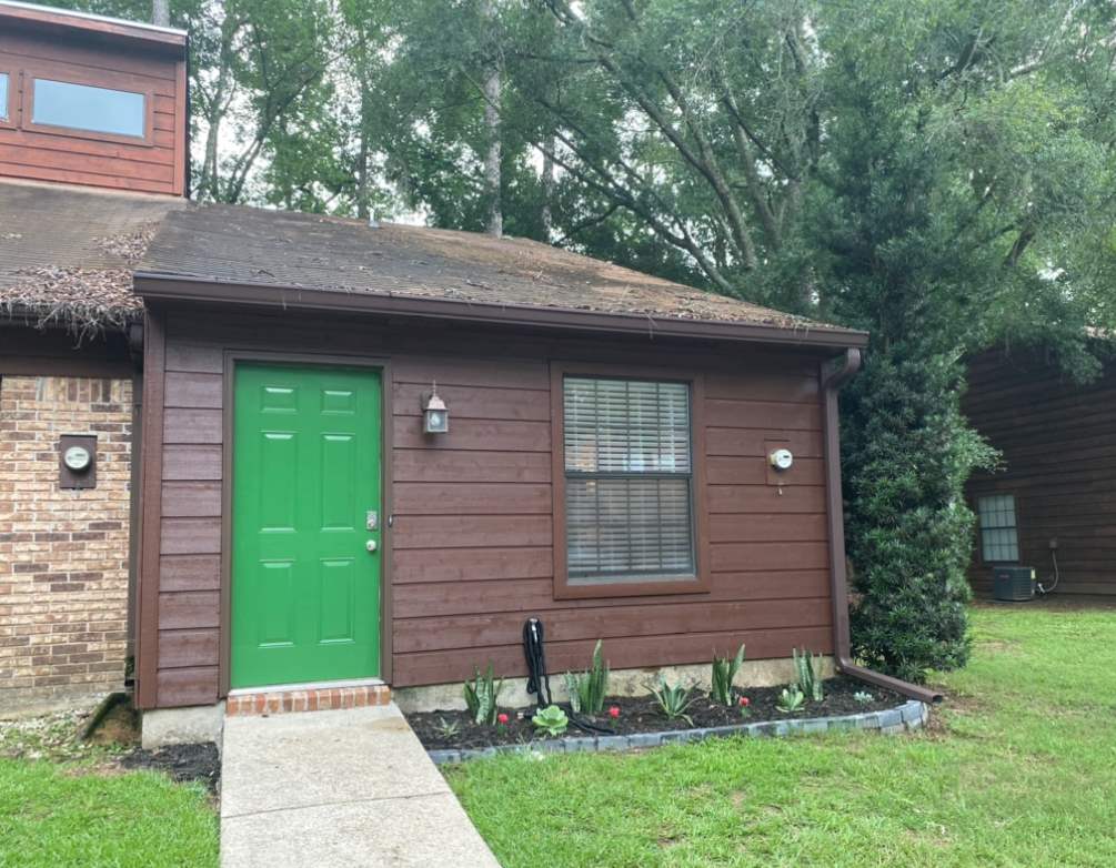 1244 High Road Tallahassee, FL 32304 - Photo 4 of 21
