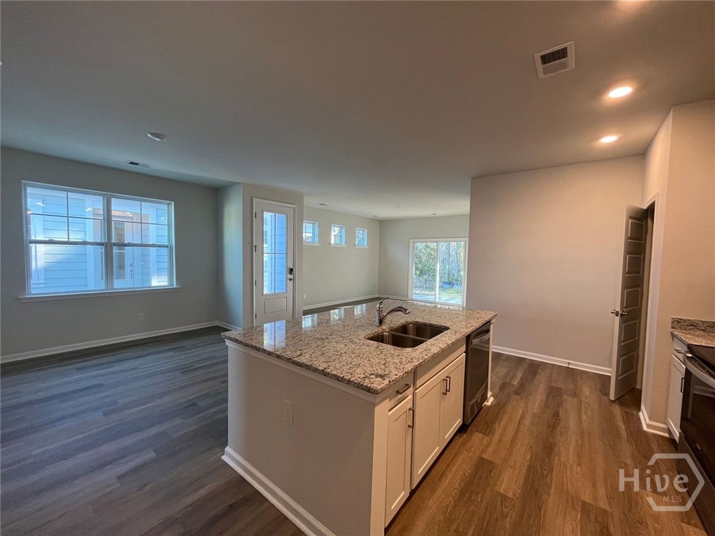 149 Holloway Hill Pooler, GA 31322 - Photo 3 of 17