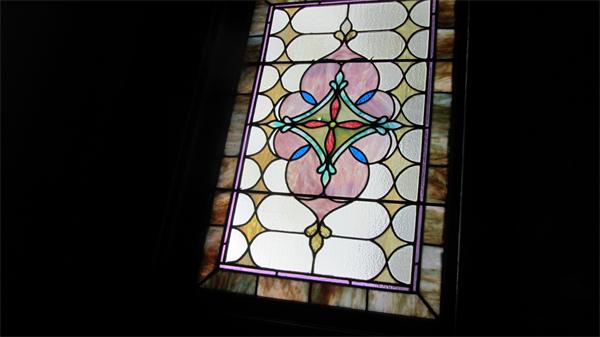 16 Huntington Road Milton, MA 02186 - Photo 13 of 24 a picture of a window of a room