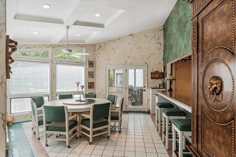 9744 Winton Road Cincinnati, OH 45231 - Photo 16 of 50 Gallery Image 16