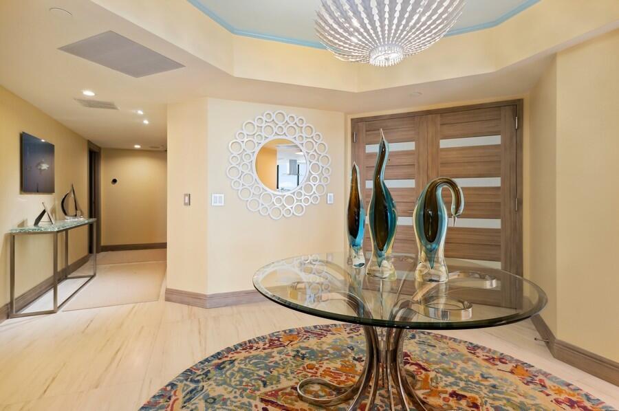 1400 South Ocean Boulevard, Unit N902 Boca Raton, FL 33432 - Photo 29 of 63 Entry