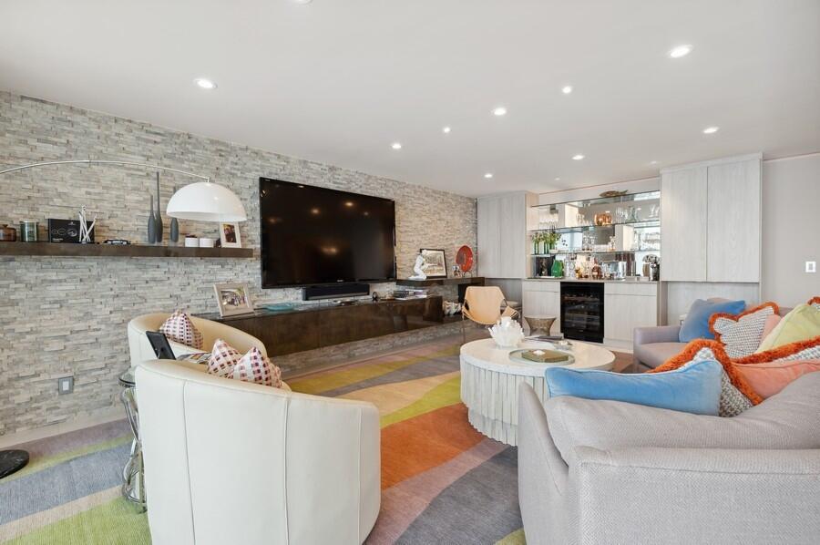 1400 South Ocean Boulevard, Unit N902 Boca Raton, FL 33432 - Photo 4 of 63 Living Room