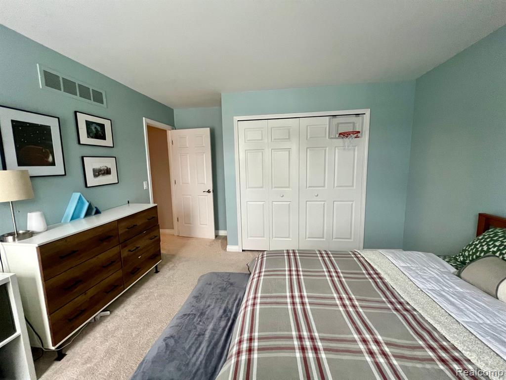 1532 Grandview Drive Rochester Hills, MI 48306 - Photo 28 of 40