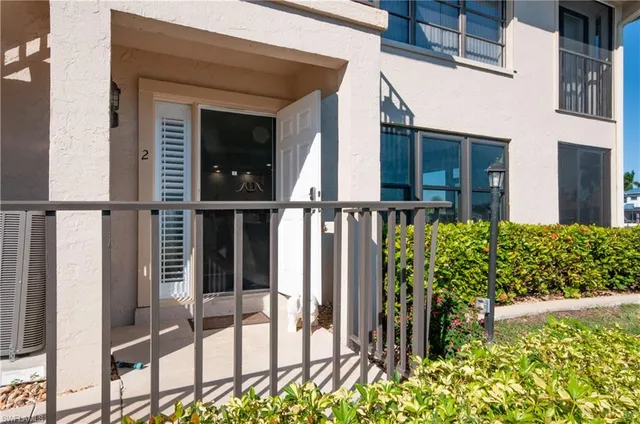 $464,400 | 1929 Southeast 40th Terrace, Unit 2, Cape Coral, FL 33904