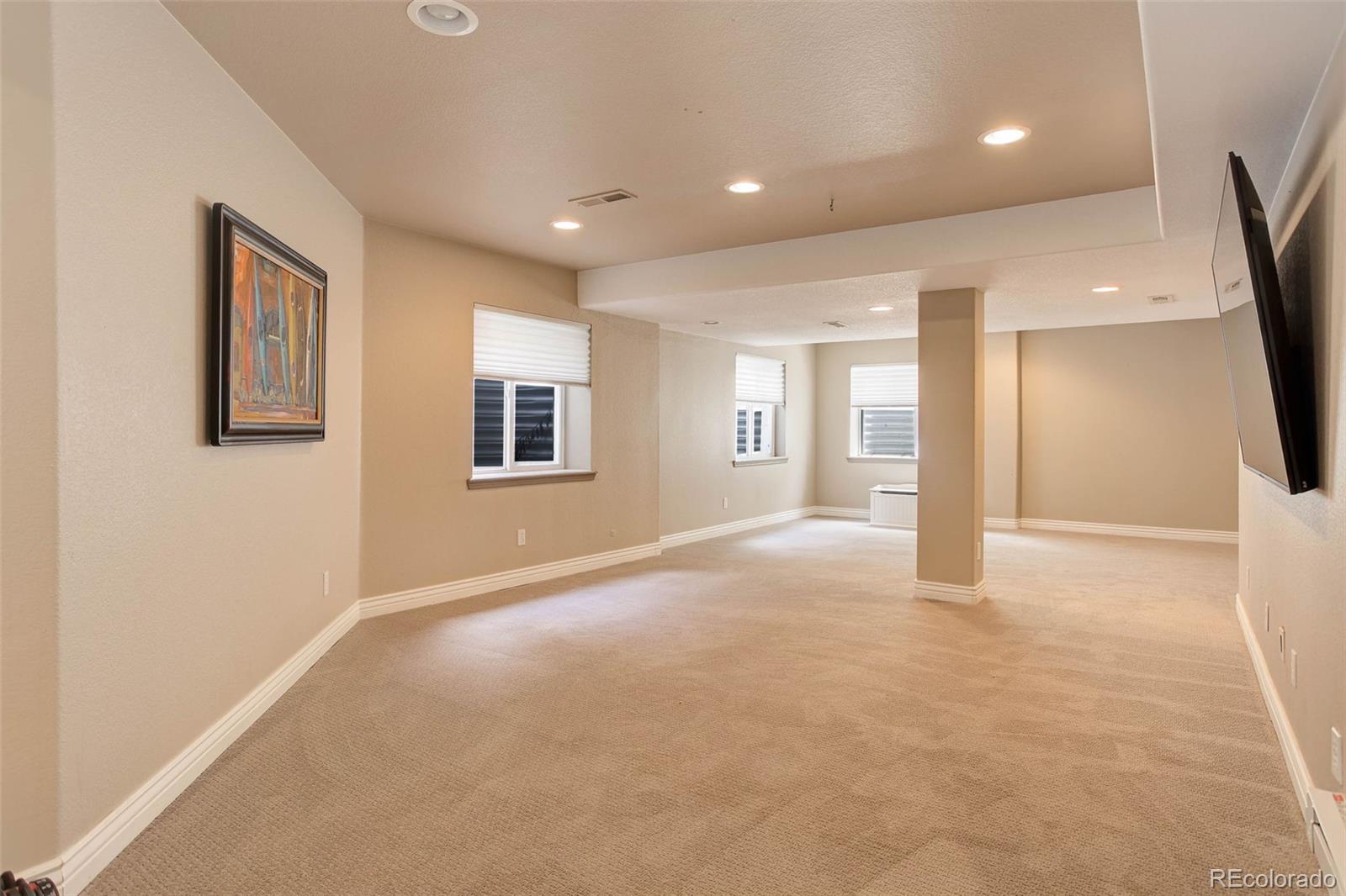 3070 Redhaven Way Highlands Ranch, CO 80126 - Photo 29 of 39 Gallery Image 29