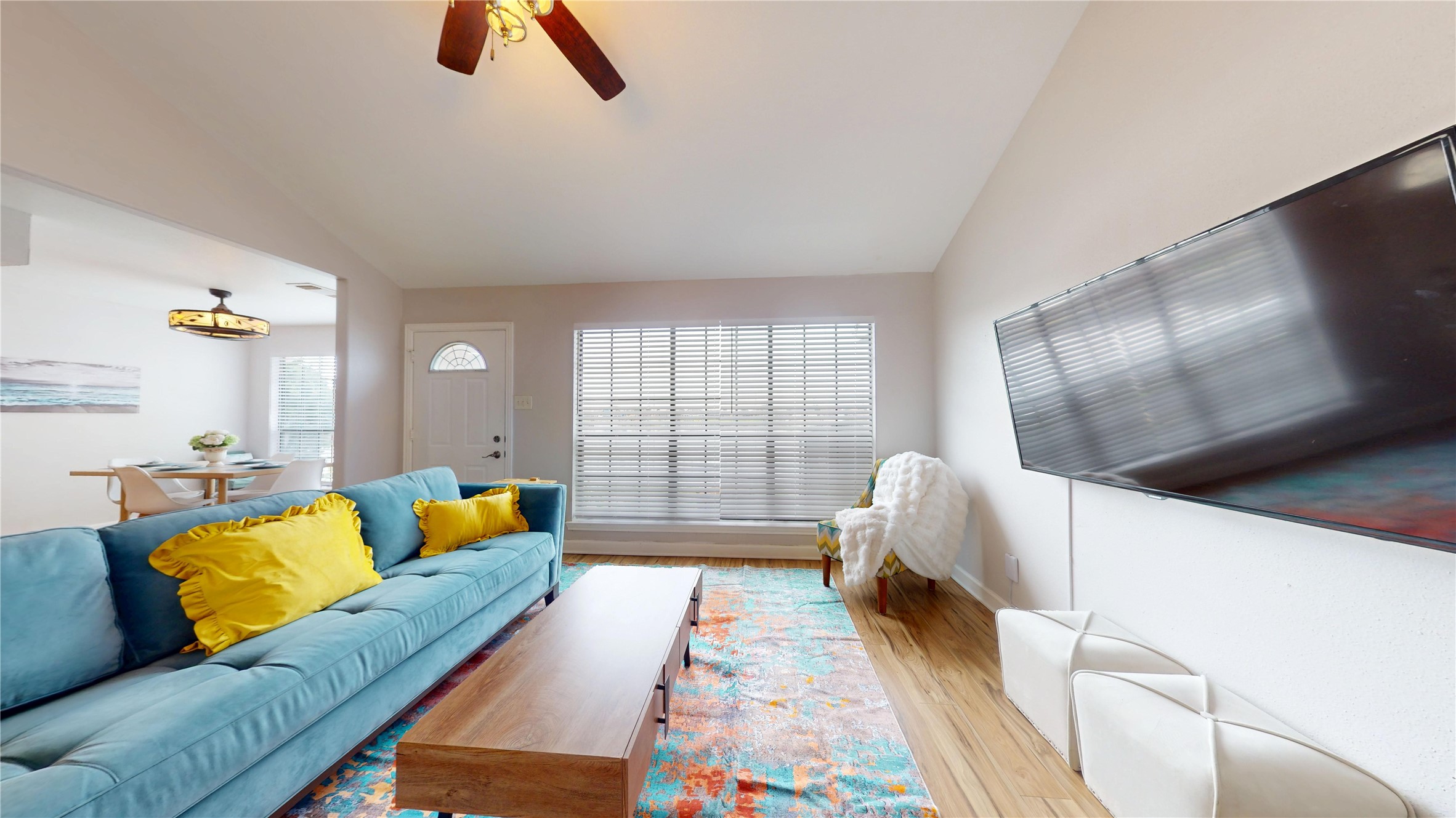 10429 Schaper Road Galveston, TX 77554 - Photo 17 of 31