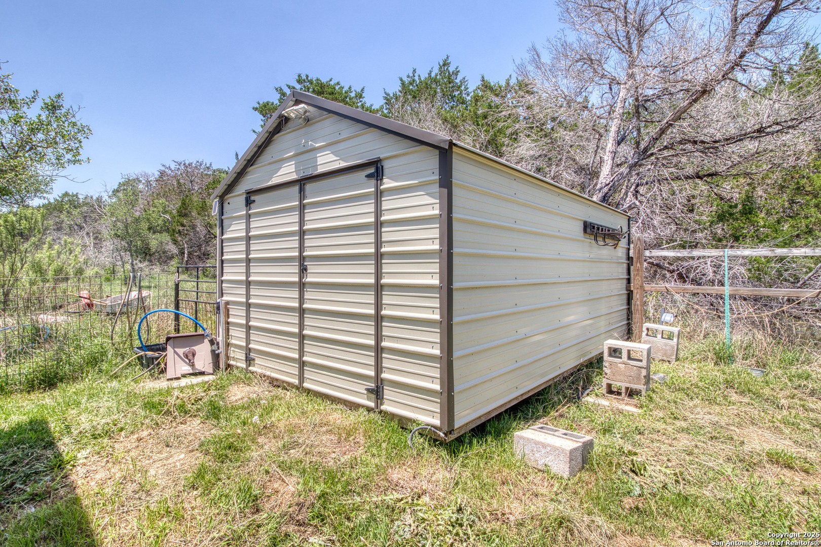 605 Seth Circle Bandera, TX 78003 - Photo 14 of 57