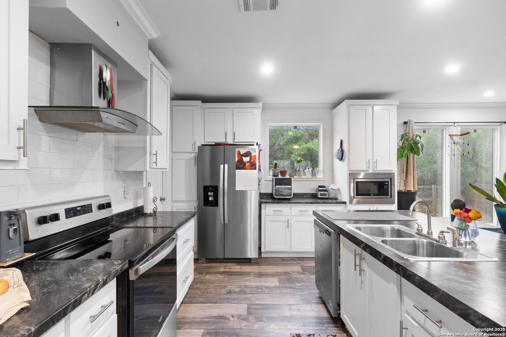 605 Seth Circle Bandera, TX 78003 - Photo 21 of 57