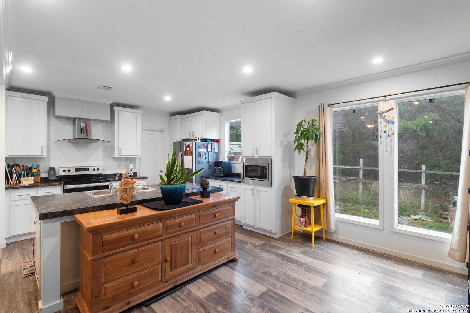 605 Seth Circle Bandera, TX 78003 - Photo 22 of 57