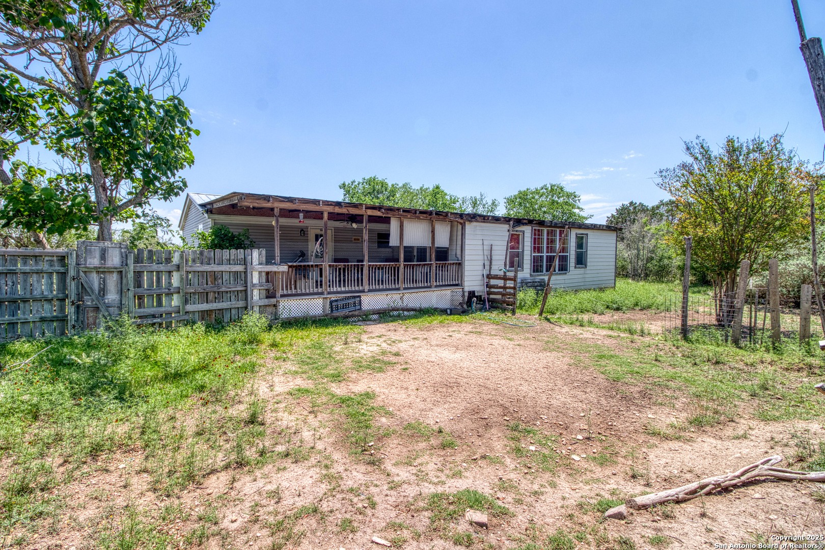 605 Seth Circle Bandera, TX 78003 - Photo 35 of 57